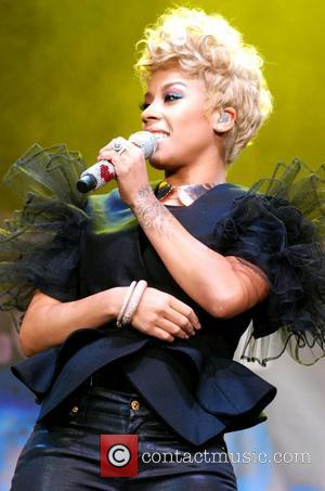 Keyshia Cole Lashes Out At Beyonce Over Bow Down Lyrics