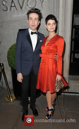 Pictures: British Fashion Awards, Cara Delevingne Stuns, Alexa Chung Smokes