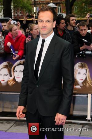 Jonny Lee Miller