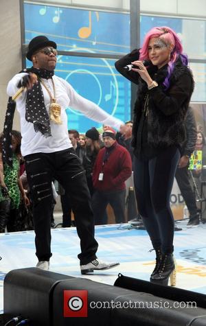 Macy's Thanksgiving Day Parade: Flo Rida To Perform On 30ft Float