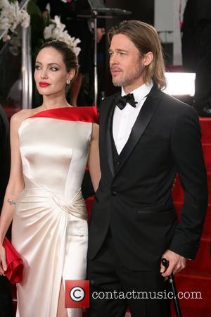 Brad Pitt, Golden Globe Awards, Angelina Jolie, Beverly Hilton Hotel