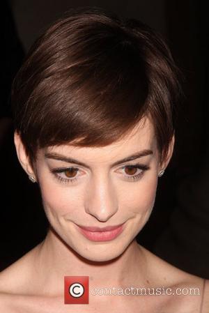 Anne Hathaway Talks Openly About Unfortunate Wardrobe Malfunction