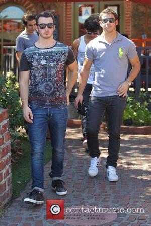 Nick Jonas, Kevin Jonas, Joe Jonas