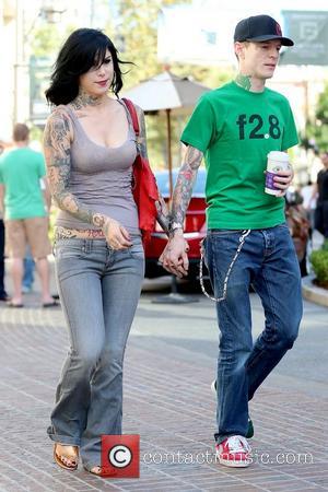 Kat Von D and deadmau5 aka Joel Thomas Zimmerman Kat Von D holding hands with her boyfriend while shopping at...