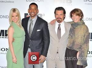 Alice Eve, Will Smith, Josh Brolin, Emma Thompson Man in Black 3 - photocall held at the Dorcester. London, England...