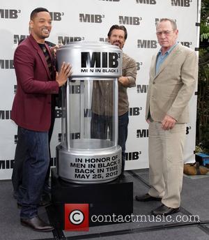 Will Smith, Josh Brolin, and Tommy Lee Jones 'Men In Black 3' Photocall in Beverly Hills Los Angeles, California -...