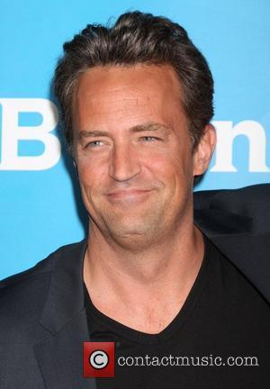  Matthew Perry's 'Odd Couple' Remake Picked Up By CBS 