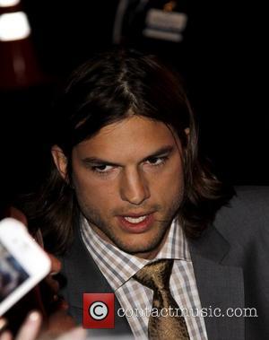 Ashton Kutcher, Grauman's Chinese Theatre