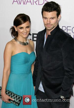 Rachael Leigh Cook and Daniel Gillies Expecting Baby In The Fall!