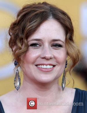 Jenna Fischer Struggling To Lose Weight After Giving Birth