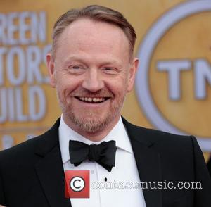 'Mad Men' Actor Jared Harris Marries Allegra Riggio