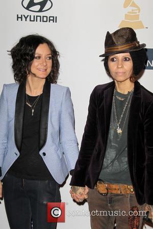 The Best Proposal In Marriage History? Sara Gilbert Shares Story Of Linda Perry's Engagement Proposal