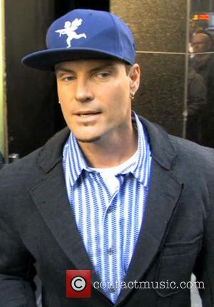 Vanilla Ice Arrested In Florida On Burglary & Grand Theft Auto Charges 
