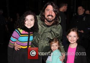 Lilla Crawford, Dave Grohl, Harper Grohl and Violet Grohl - Dave Grohl takes his daughters to the Broadway musical 'Annie'...