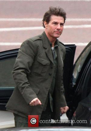 Tom Cruise - Tom Cruise filming a scene from his...