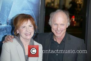 Ed Harris and Amy Madigan - 'Phantom' Los Angeles Red Carpet Premiere at the Chinese Theater - Los Angeles, California,...