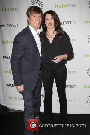 Lauren Graham and Peter Krause - 30th Annual PaleyFest - 'Parenthood' Screening - Beverly Hills, California, United States - Thursday...