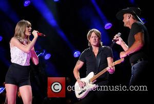 Taylor Swift - 2013 CMA Music Festival