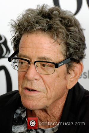 Lou Reed Aims To Continue Caring For His Mother, Sister & Wife Following His Death
