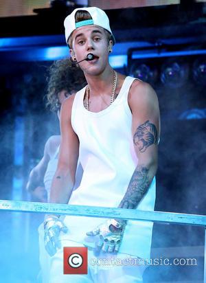 Justin Bieber - Justin Bieber performs live