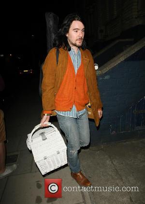 Barrie-James O’Neill - Lana Del Rey and her boyfriend Barrie-James O'Neill leaving a recording studio - London, United Kingdom -...