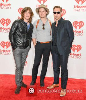Hanson's Charity Walk Cancelled Due To Storm