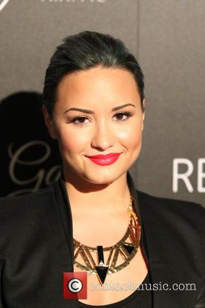 Demi Lovato - Demi Levato at The Redlight Traffic Dignity...