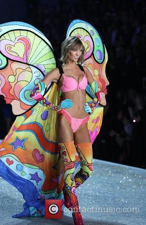 Karlie Kloss - the 2013 Victoria's Secret Fashion Show at Lexington Avenue Armory on November 13, 2013 in New York...