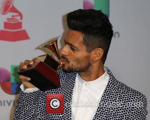 Grammy Awards, Robi Draco Rosa