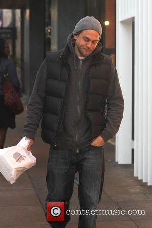 Charlie Hunnam - Charile Hunnam shopping at The Grove in Hollywood - Los Angeles, California, United States - Wednesday 11th...