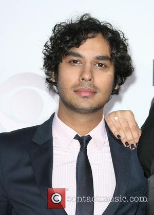 Kunal Nayyar and Neha Kapur - Peoples Choice Awards 2014 Arrivals held at Nokia Theatre L.A. Live, 777 Chick Hearn...