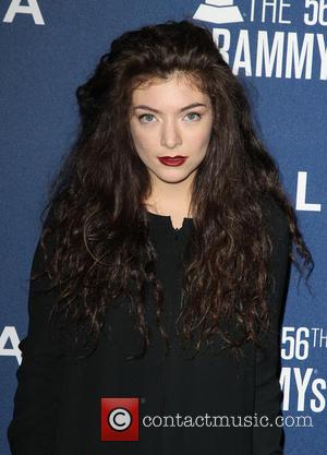 Lorde - Delta Airlines Pre-Grammy Party