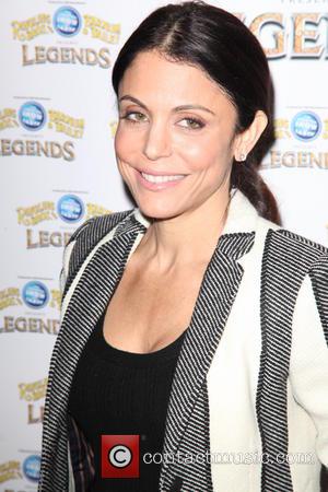 After Recieving Backlash For Wearing 4 Year-Old Daughter's Clothes, Bethenny Frankel Hilariously Sports Mens Clothing