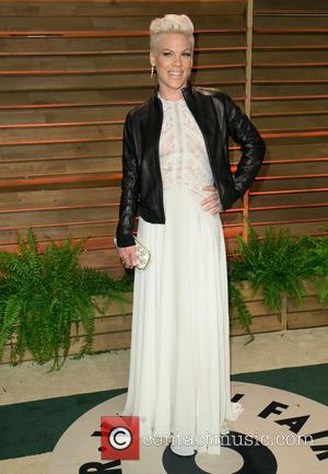 Pink - Celebrities attend 2014 Vanity Fair Oscar Party at Sunset Plaza. - Los Angeles, California, United States - Sunday...