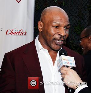 Mike Tyson - The 15th Annual Children Uniting Nations Gala held at Warner Bros. Estate - Arrivals - Beverly Hills,...