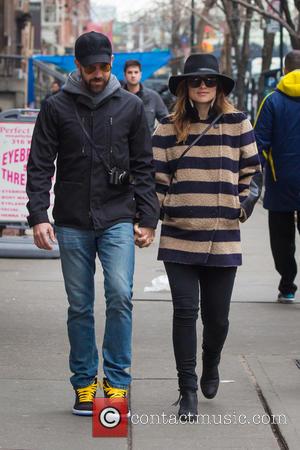 Olivia Wilde and Jason Sudeikis - Jason Sudeikis and pregnant Olivia Wilde heading to 'Cafe Cluny' in West Village on...