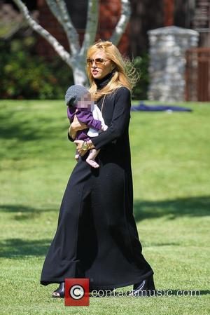 Rachel Zoe and Kaius Berman - Rachel Zoe and family at Cold Water Park in Beverly Hills - Los Angeles,...