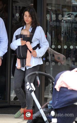 Amelia Warner - Fifty Shades of Grey actor Jamie Dornan seen leaving The Doubletree Hilton Hotel Dublin carrying his IFTA...