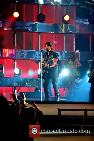 Luis Fonsi - Billboard Latin Music Awards 2014 held at Bank United Center - Show - Coral Gables, Florida, United...