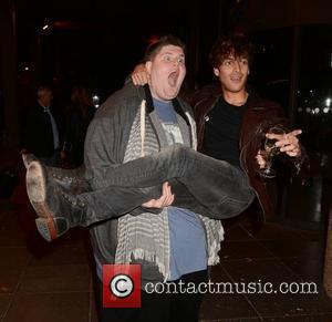 Paolo Nutini and Eddie Jones - Paolo Nutini, Michelle Heaton, Kasey Smith, and Jason Sherlock arrive for The Late Late...