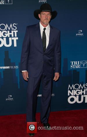 Trace Adkins - Premiere of 'Mom's Night Out' held at the TCL Chinese Theater - Arrivals - Los Angeles, California,...