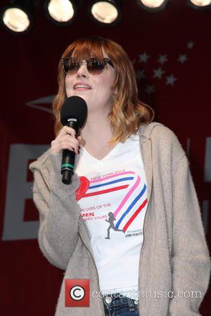 Emma Stone - 17th Annual EIF Revlon Run Walk for Women, hosted by Revlon Global Brand Ambassadors Emma Stone and...