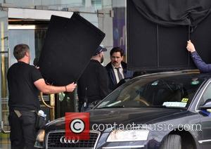 Colin Farrell - Colin Farrell and Rachel Weisz seen filming scenes for the movie 'The Lobster' at Joel's Restaurant on...