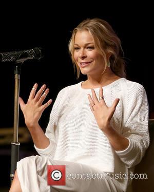LeAnn Rimes - 2014 CMA Music Festival CMA Close Up Stage Artist of the Day With LeAnn Rimes - Nashville,...