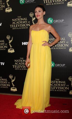 Elizabeth Hendrickson - Daytime Emmy Awards 2014 held at The Beverly Hilton Hotel - Arrivals - Beverly Hills, California, United...