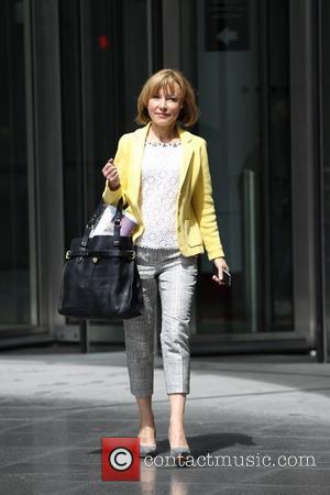 Sian Williams - Sian Williams leaving BBC Broadcasting House - London, United Kingdom - Sunday 13th July 2014