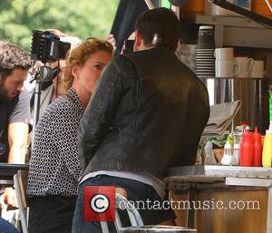Bradley Cooper and Uma Thurman - Bradley Cooper and Uma Thurman film a scene for their next movie in Notting...
