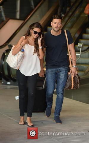 Michelle Keegan and Mark Wright - Michelle Keegan and Mark Wright arrive at Manchester Piccadilly Train Station. - Manchester, United...