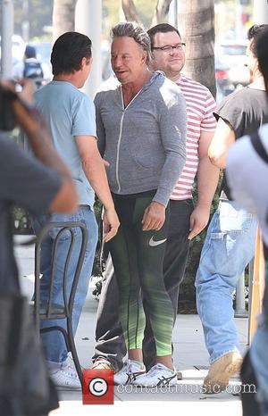 Mickey Rourke - Mickey Rourke has lunch with friends in Beverly Hills - Los Angeles, California, United States - Saturday...