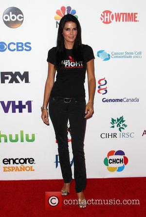 Angie Harmon, Dolby Theatre